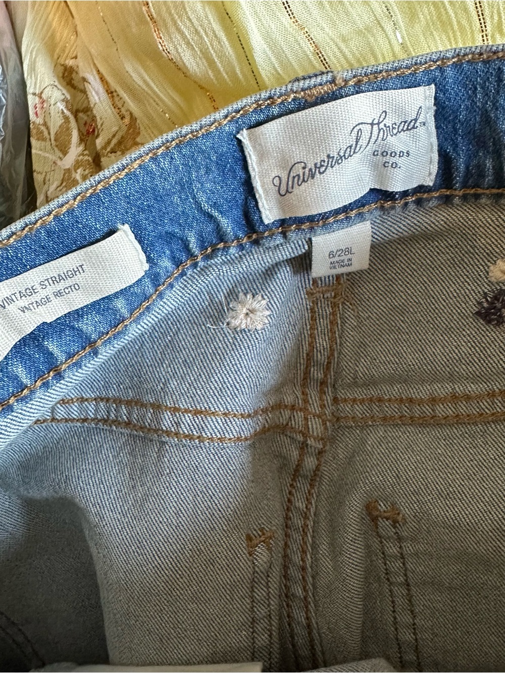 Universal Thread High-Rise Blue Jeans with Metallic Star Embellishments - Picture 6 of 6